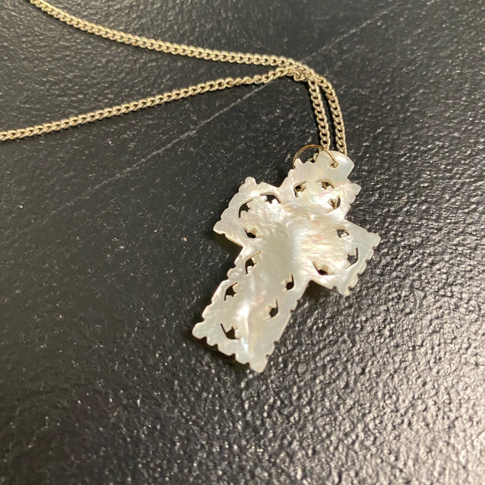 Cross necklace on a Silver chain
